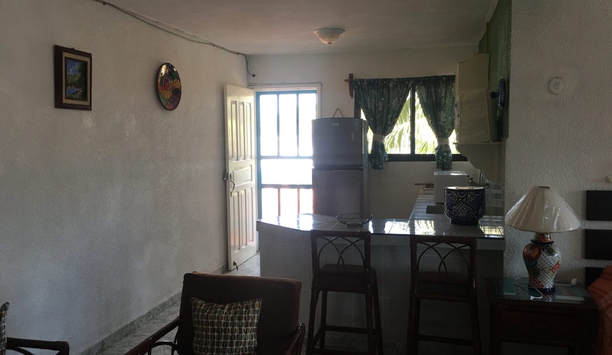 21FE2B8E-0327-4841-B3B9-E7D7A434D40F