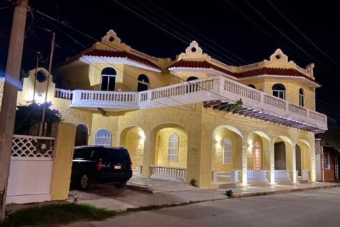 original-6EF21C08-6A00-43D9-BDCC-637886FDF50E